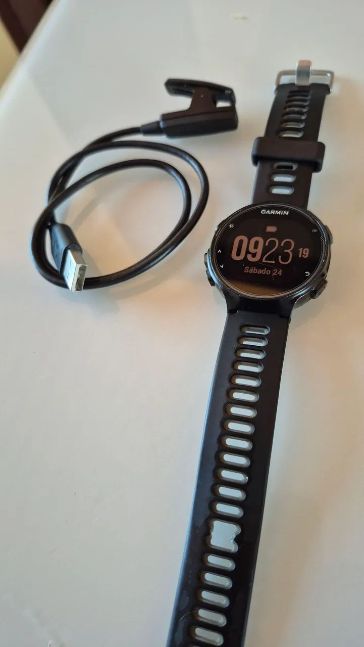 Relógio Garmin 735XT  para corrida e Triatlon 