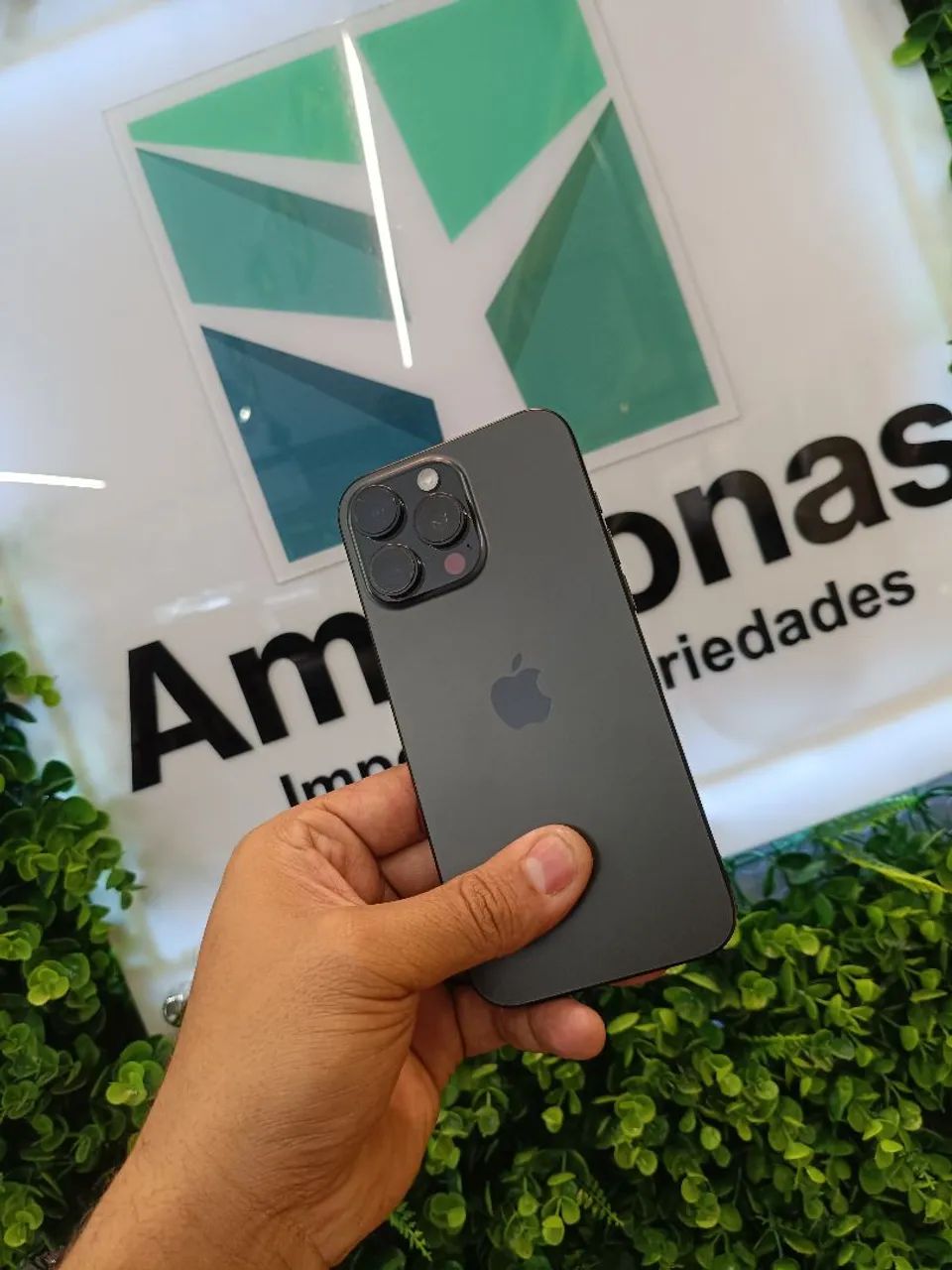 iPhone 16 pro Max semi novo  - Foto 5