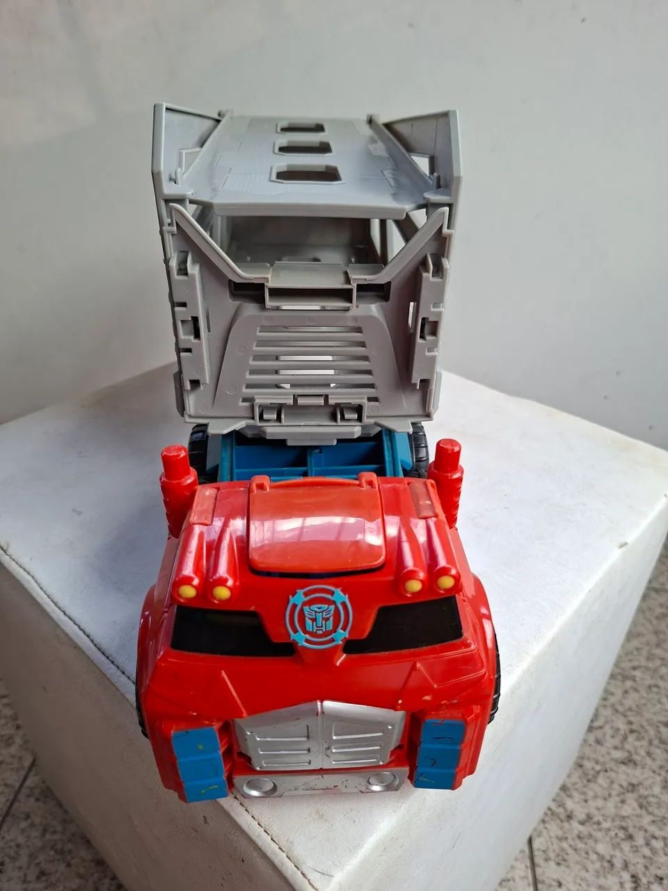 Transformers Optimus Prime Rescue Trailer - Foto 5