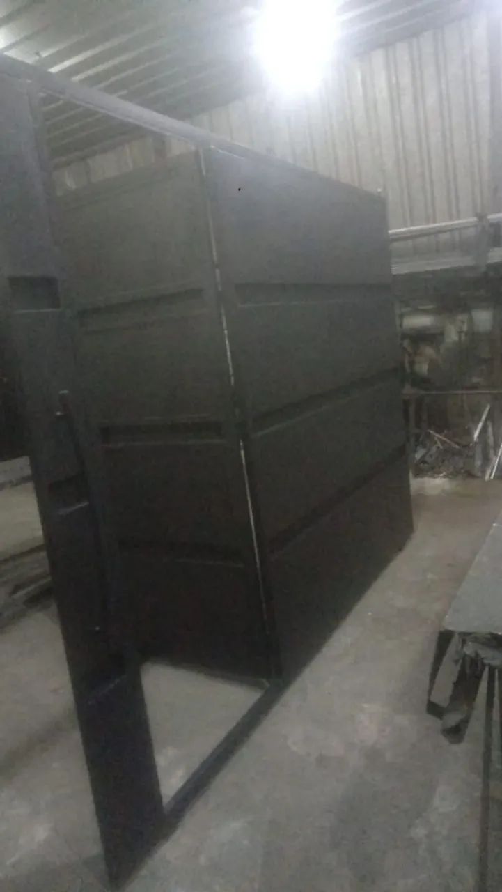 Portão novo zero chapa forte!!65690776286209124