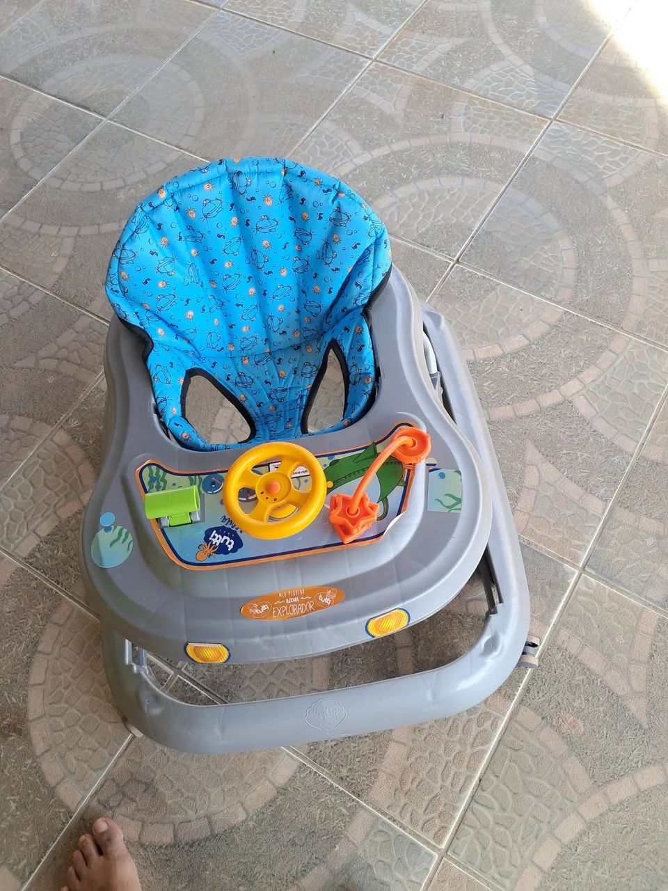 Andador de bebê 