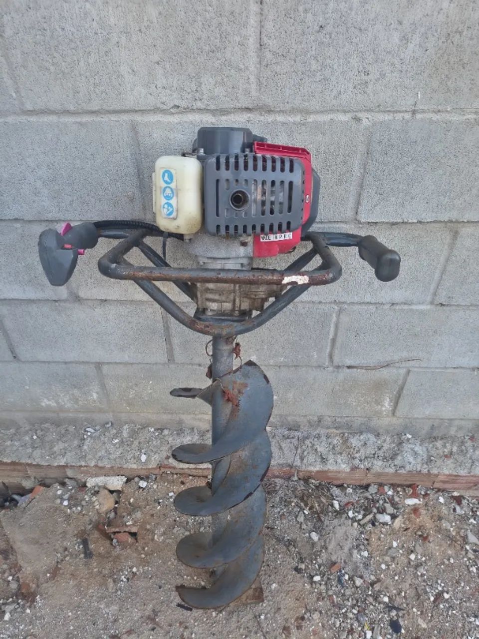 Perfurador De Solo Gasolina Branco Bps52 + Broca De 30cm