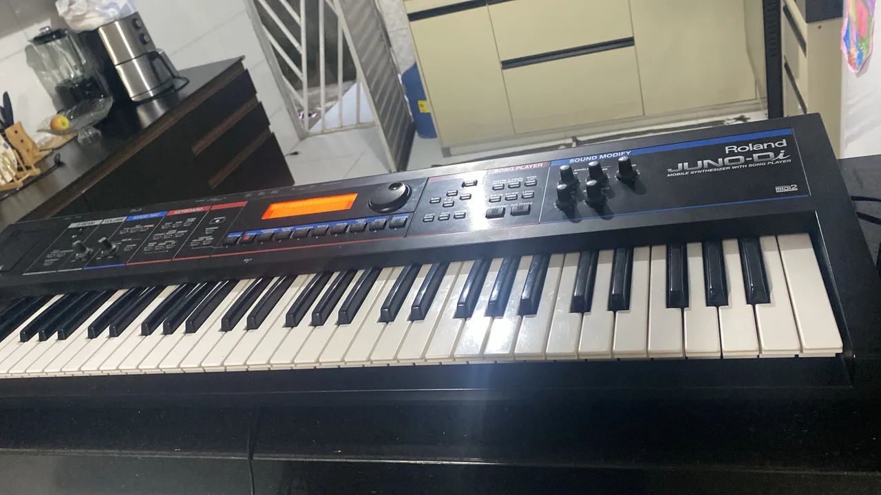 Vendo teclado Roland Juno Di - Foto 5