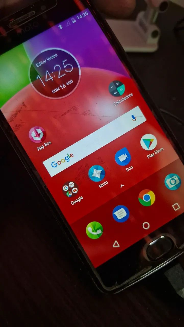 Moto E4 valor 150.00