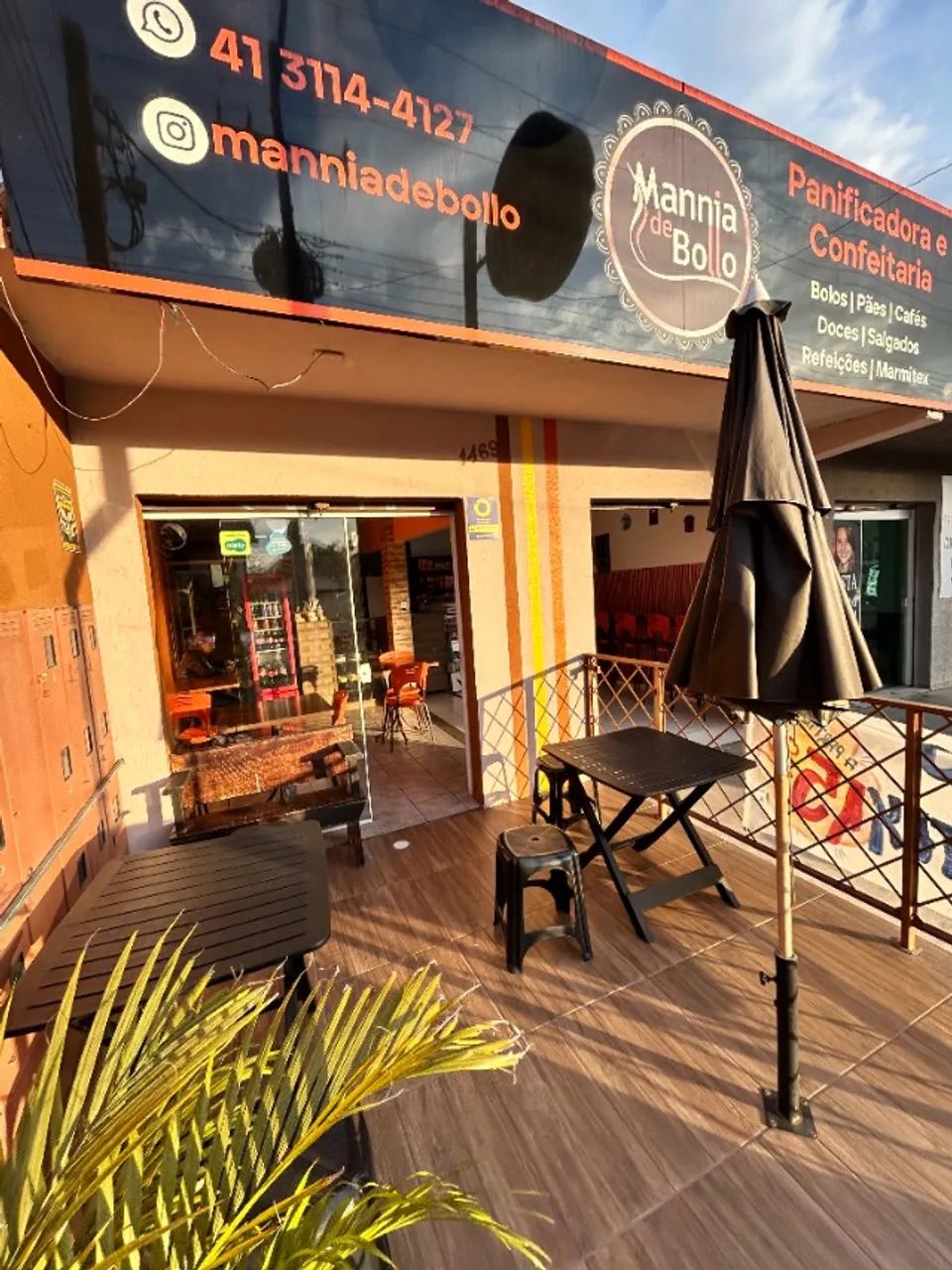 Restaurante Completo com Equipamentos e Clientes