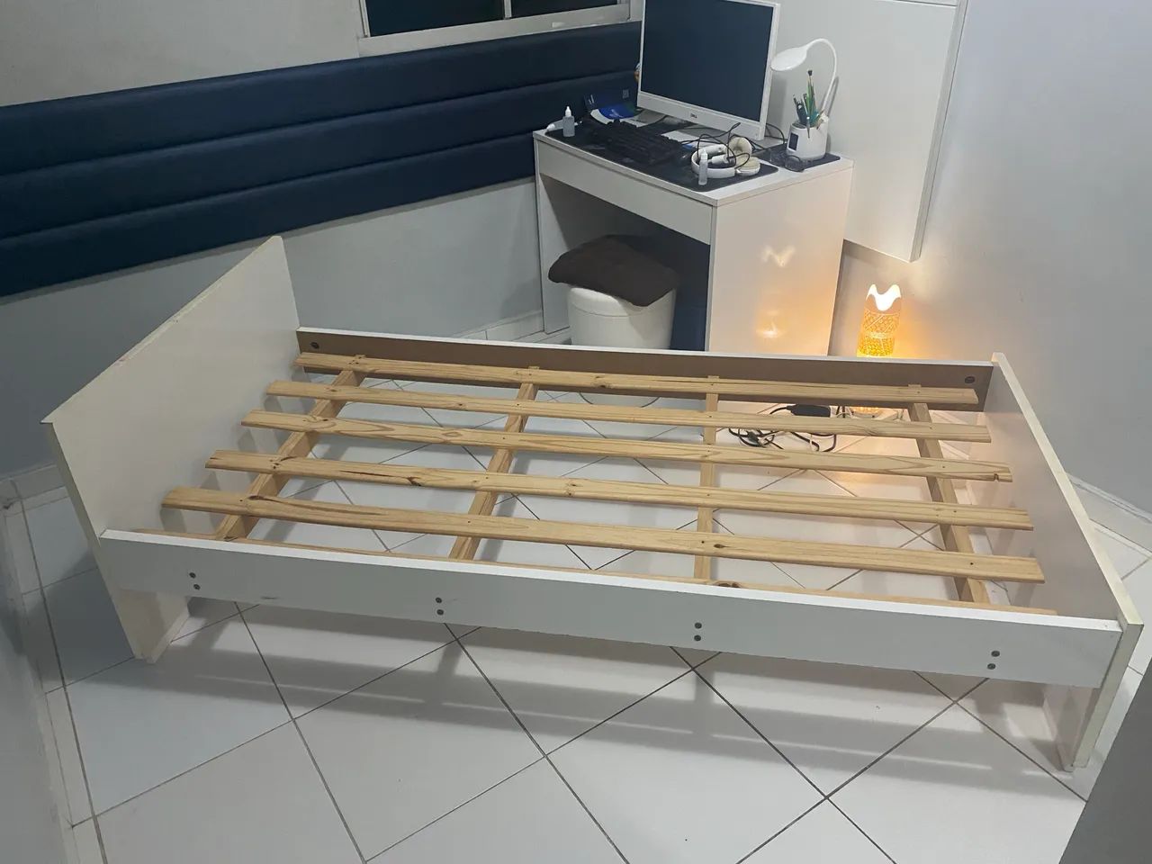 Cama solteiro madeira 
