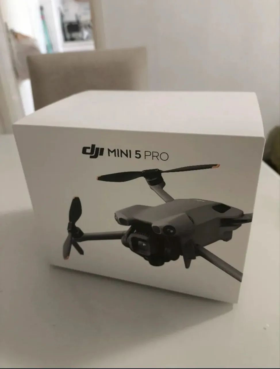 Vendo drone Dji mini 5 pro Fly more combo lacrado