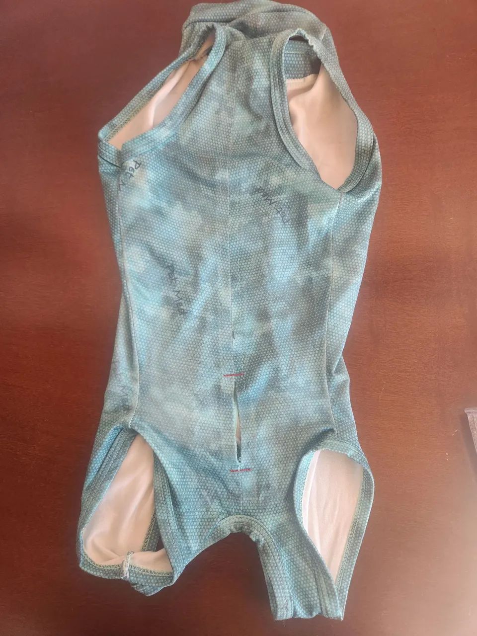 Roupa pós cirurgica P cachorro - Foto 3