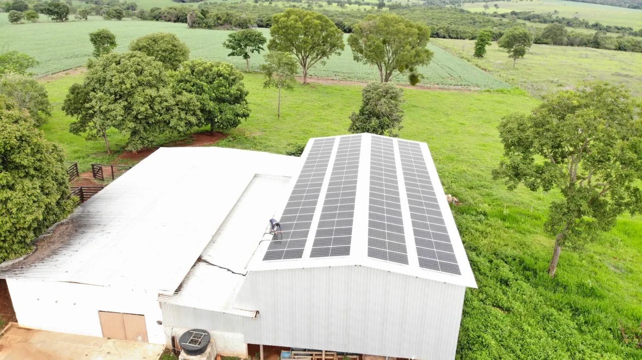 Energia Solar Residencial, Comercial e Rural - Foto 4