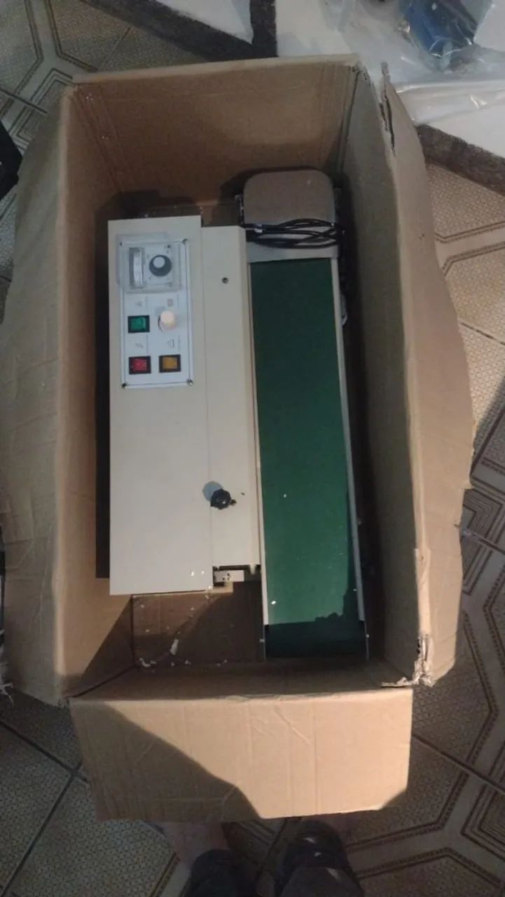 Seladora empacotadora continua com datador  - Foto 3