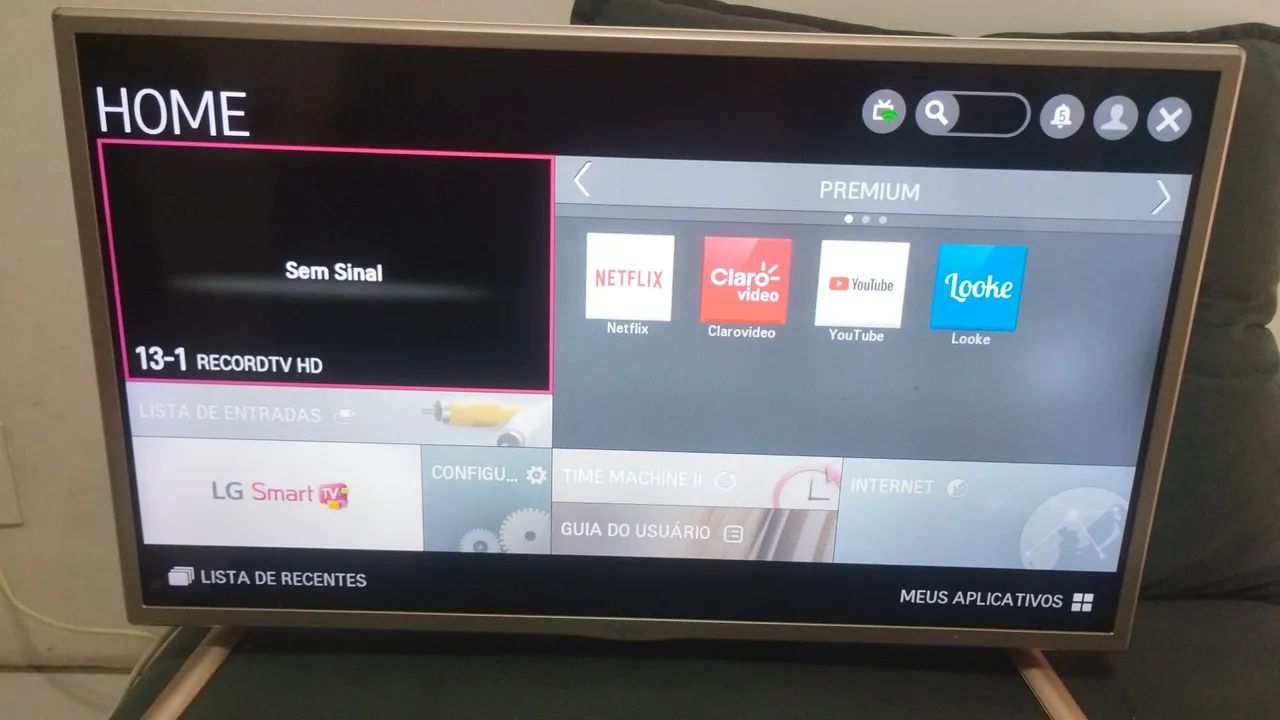 Vendo televisão Smart e Android 32 polegadas.