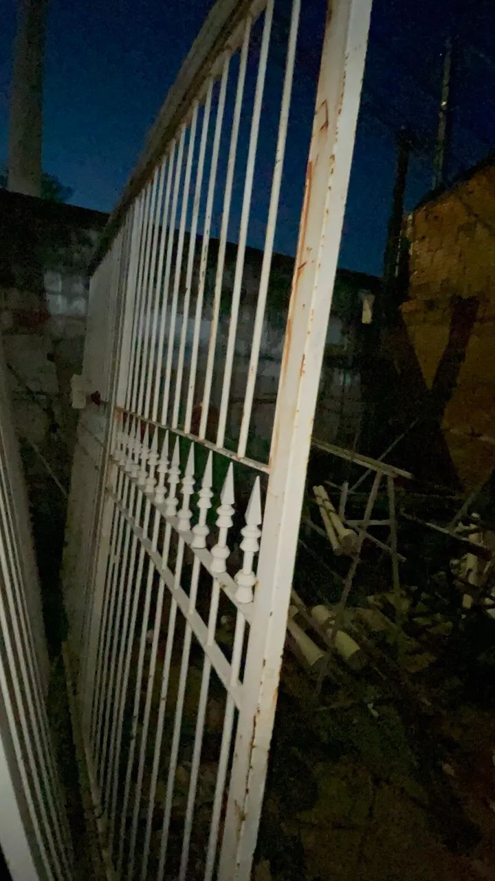 Vendo portão 