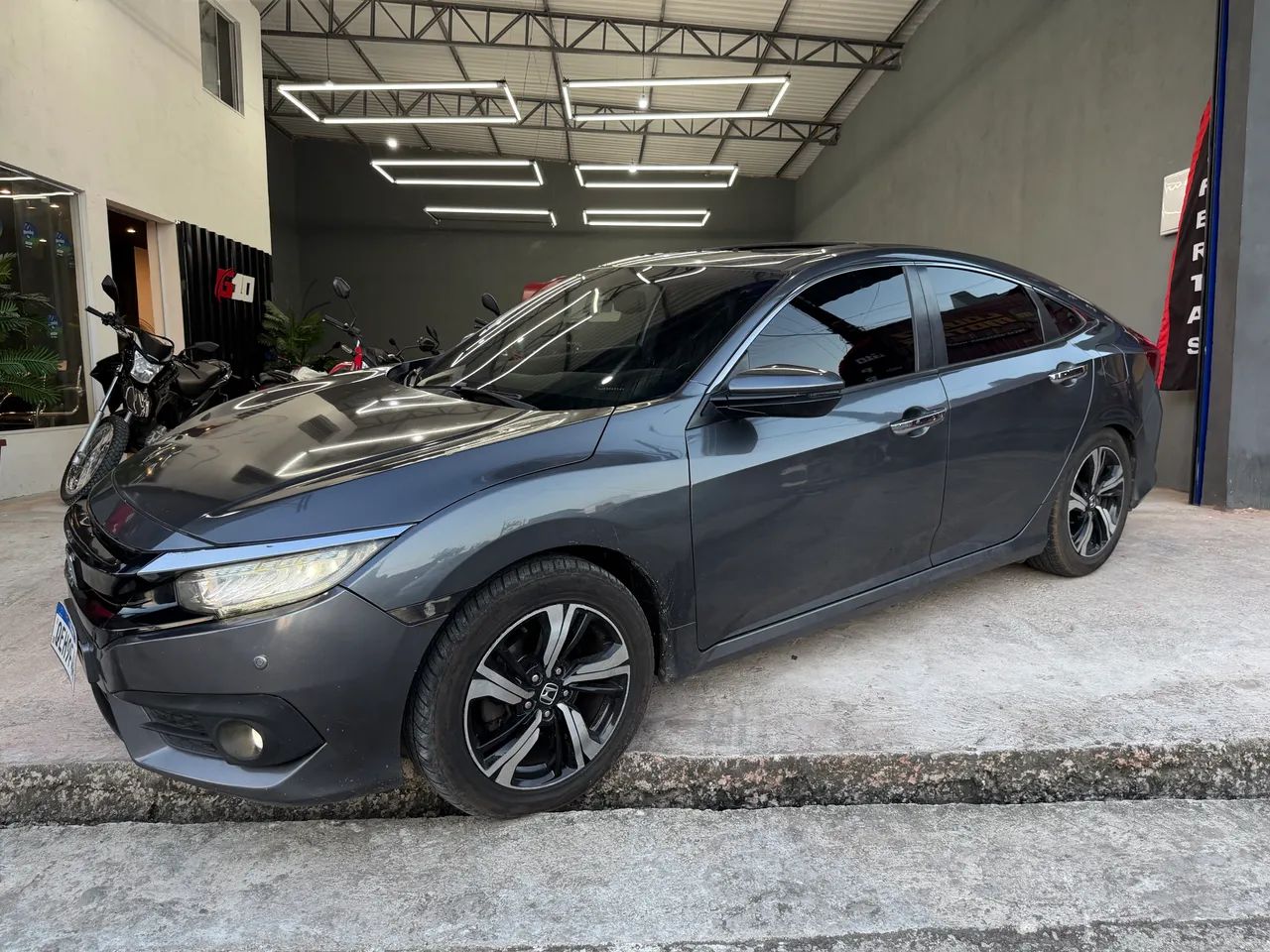 Honda Civic Civic Sedan TOURING 1.5 Turbo 16V Aut.4p 2018