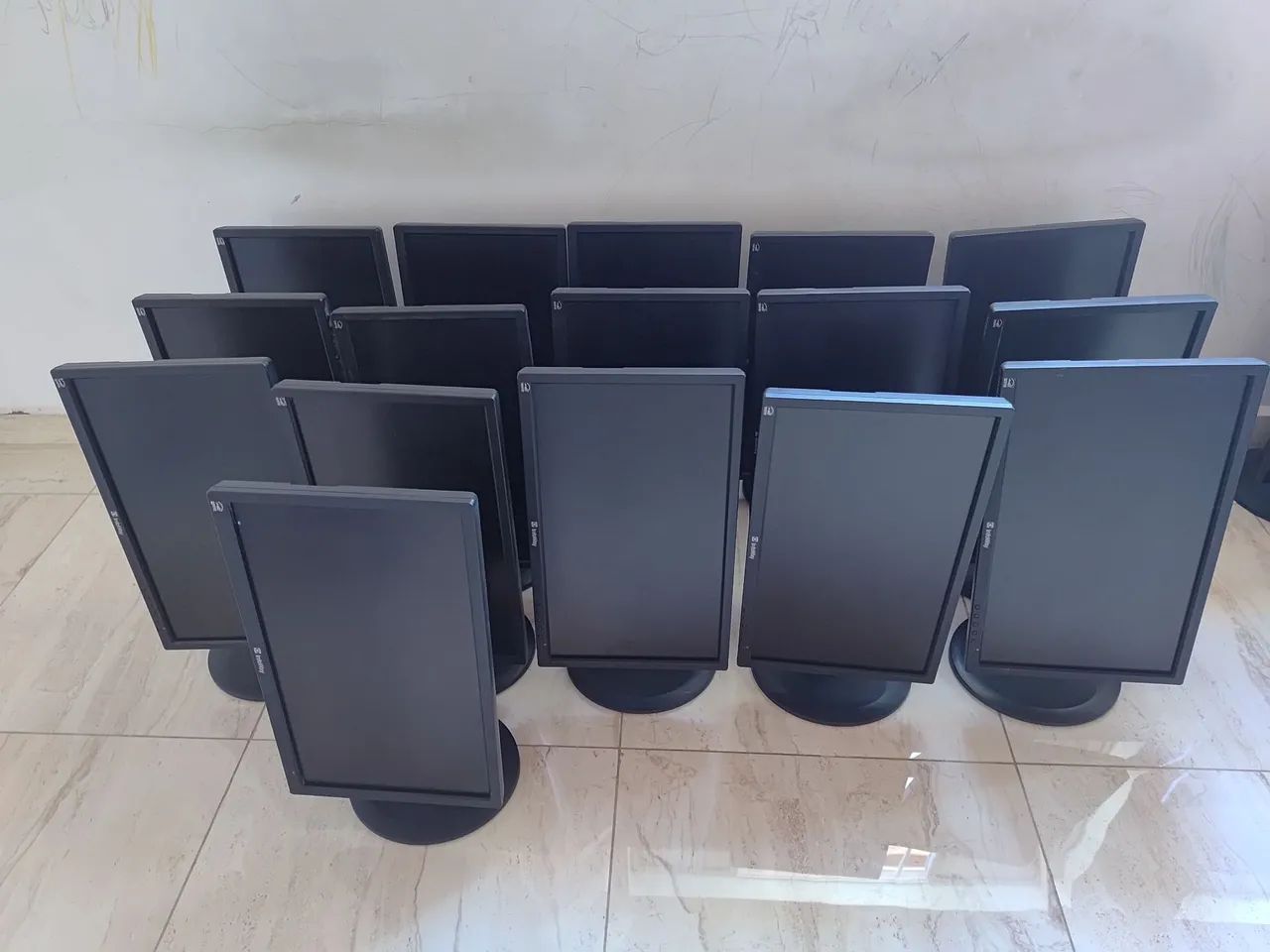 MONITORES DIVERSOS 20 POLEGADAS