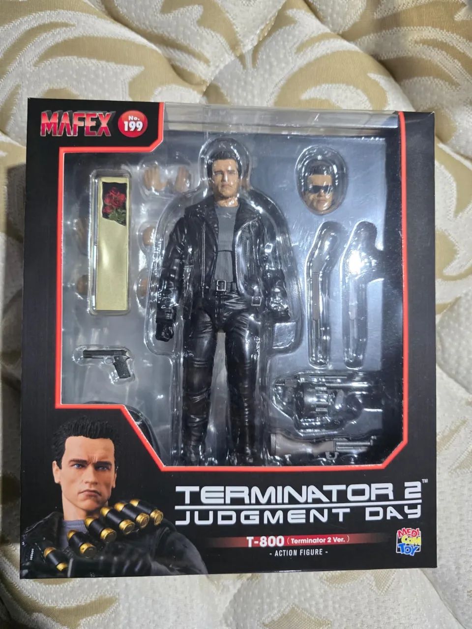 TERMINATOR  mafex
