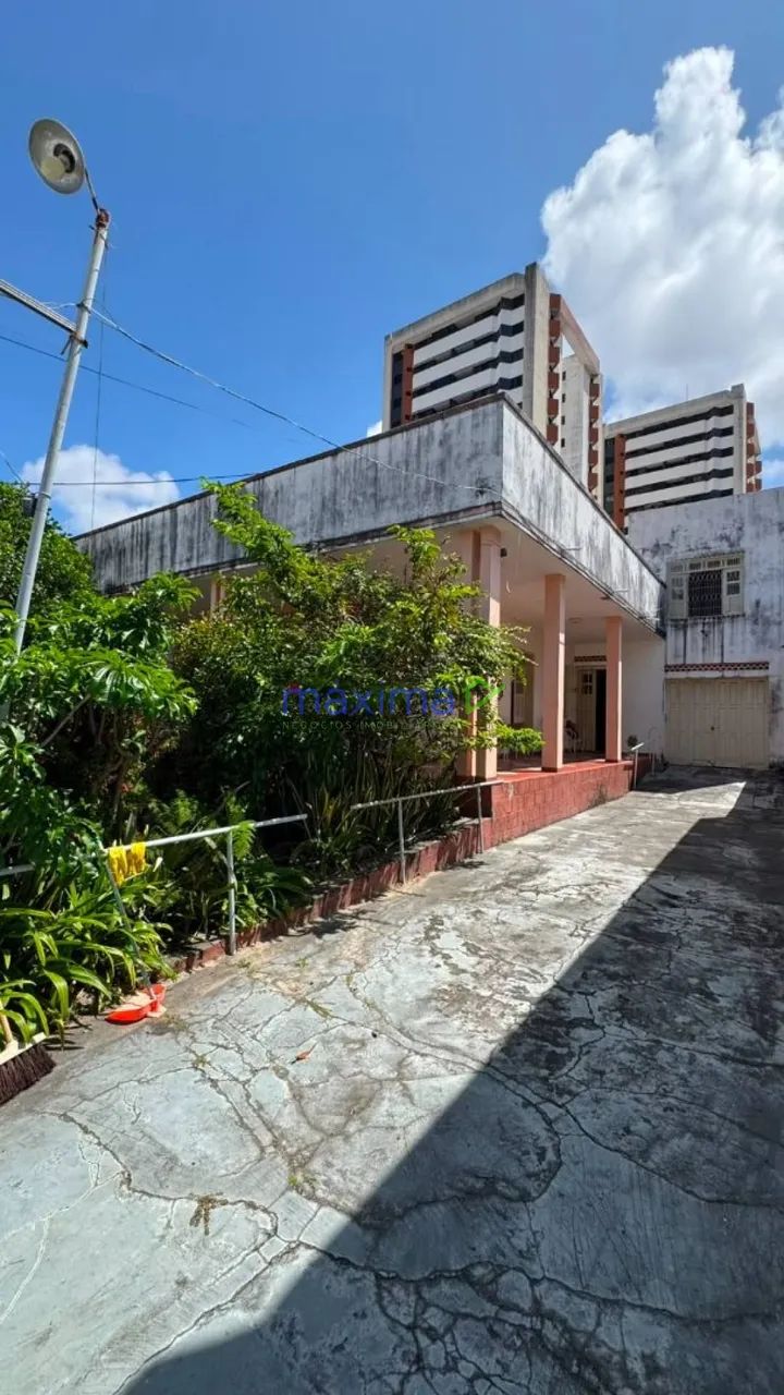 CASA AMPLA COM GRANDE TERRENO  BAIRRO SÃO JOSE - Foto 3