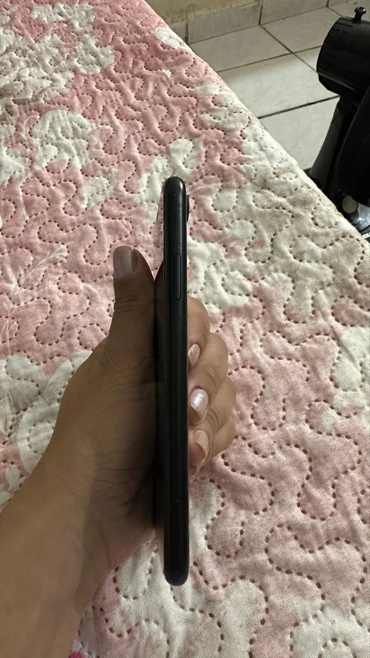 IPHONE XR PRETO - Foto 3