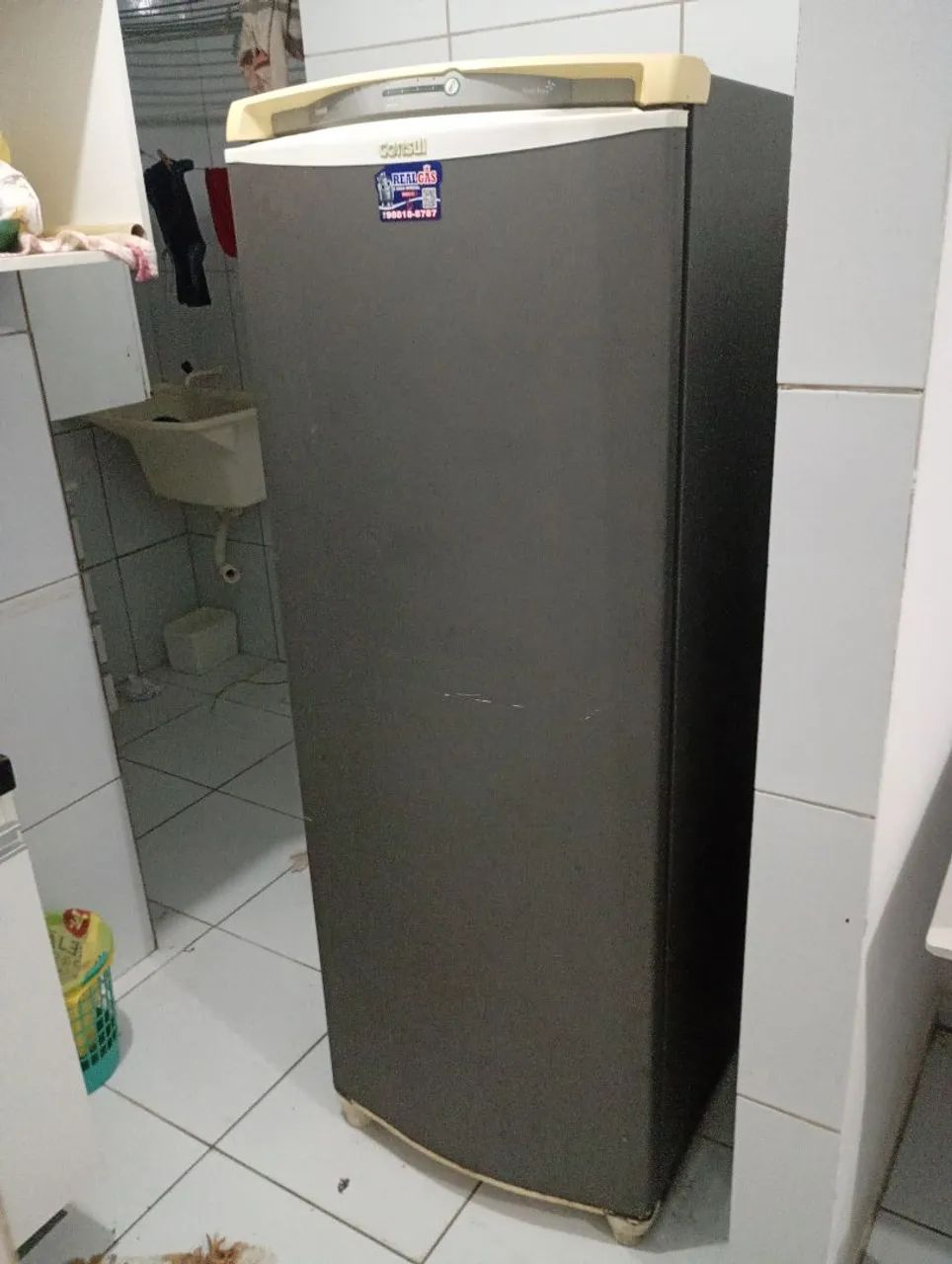Geladeira com defeito