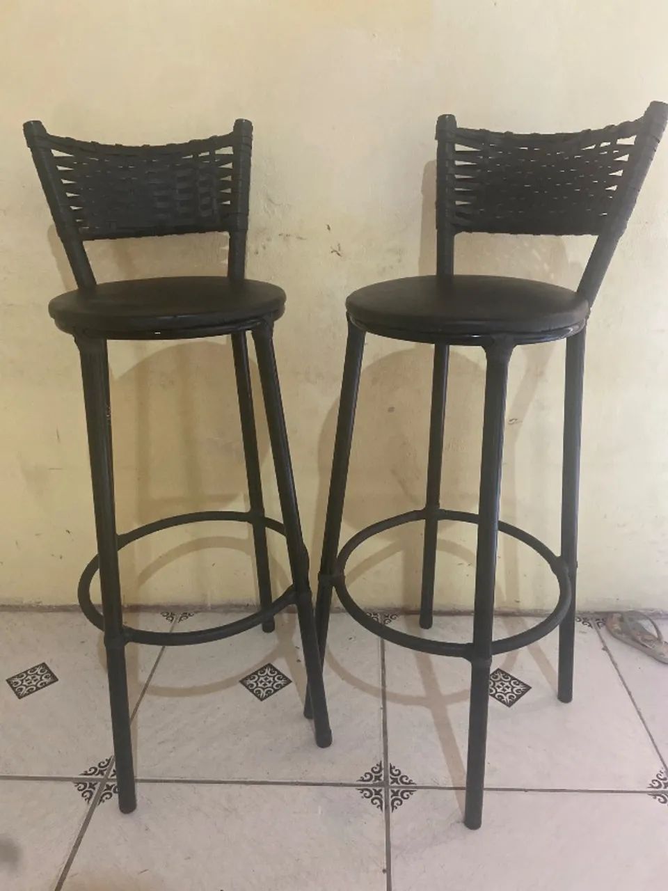 Cadeira alta para bancada  - Foto 3