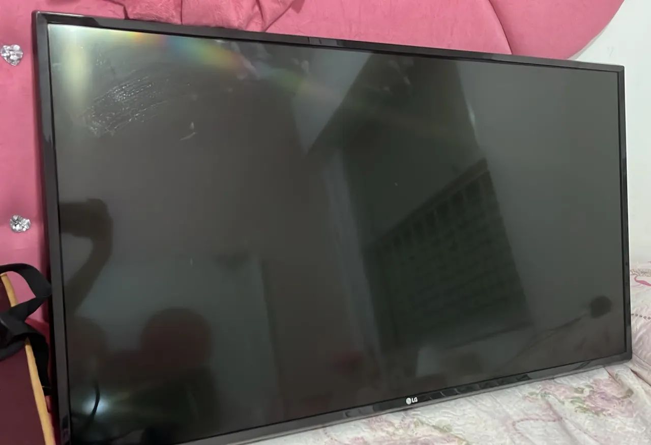 Vendo TV LG 43 polegadas Full HD, modelo 43LK5750PSA.
