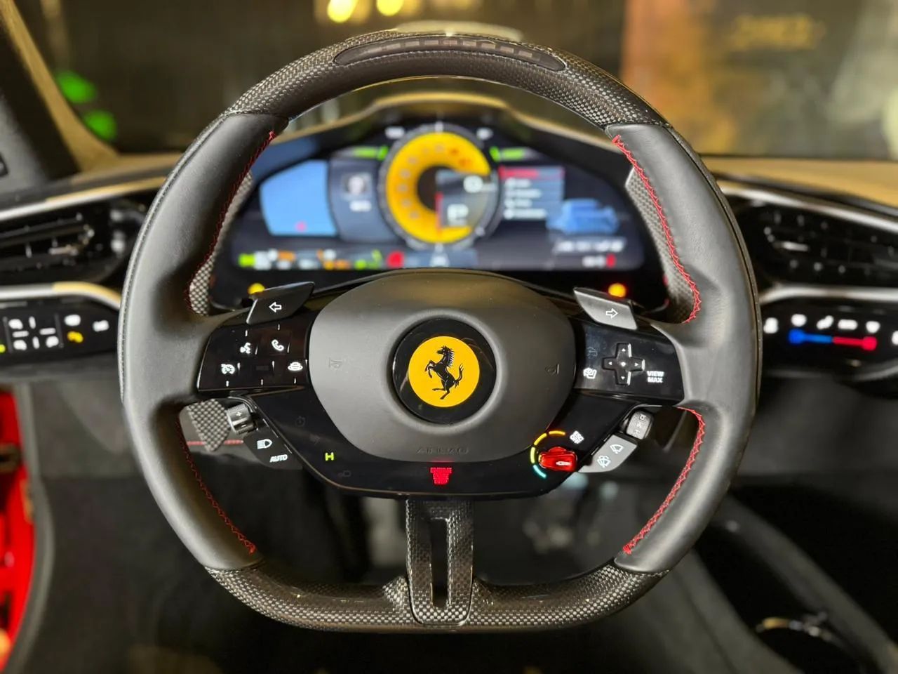 Ferrari 296 GTS (Híbrido), foto 5 de 13