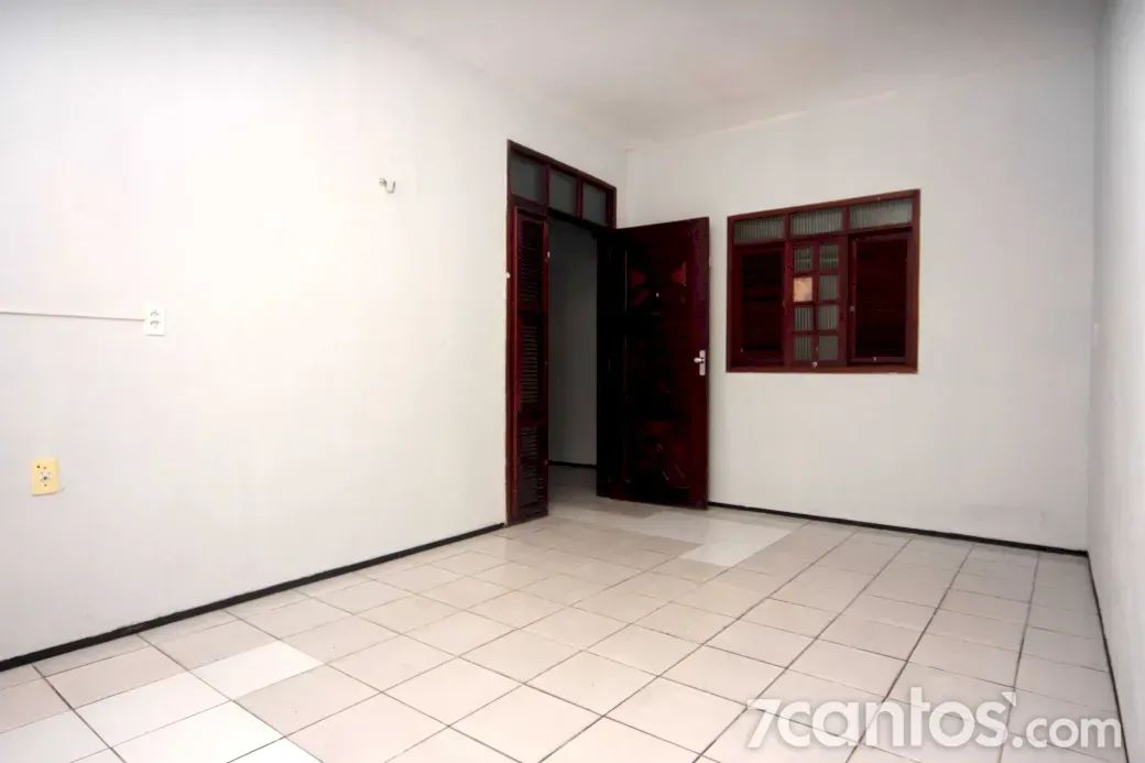 Casa, Henrique Jorge, 2 Quartos - Foto 4
