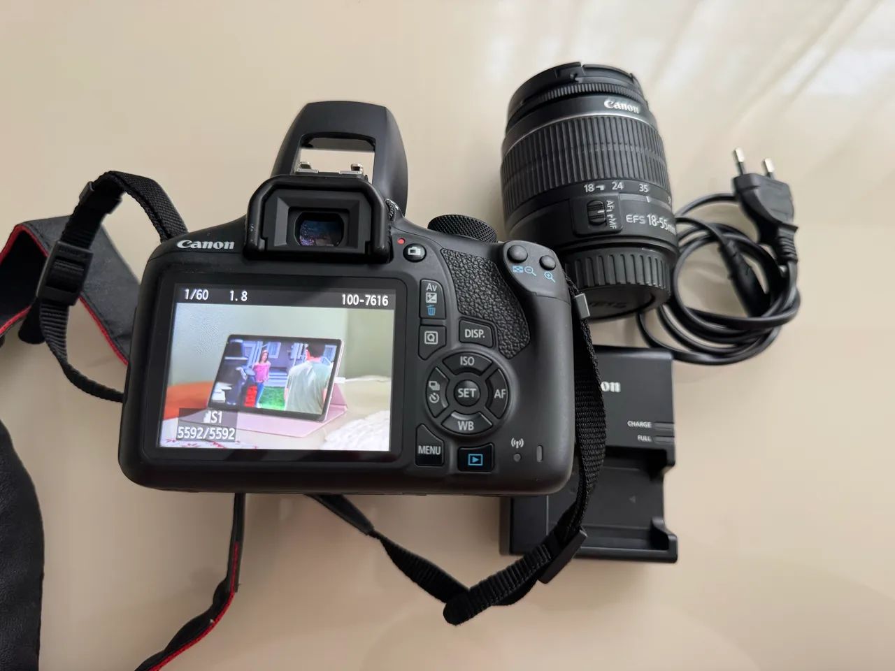 Câmera Cânon T6  - Foto 2