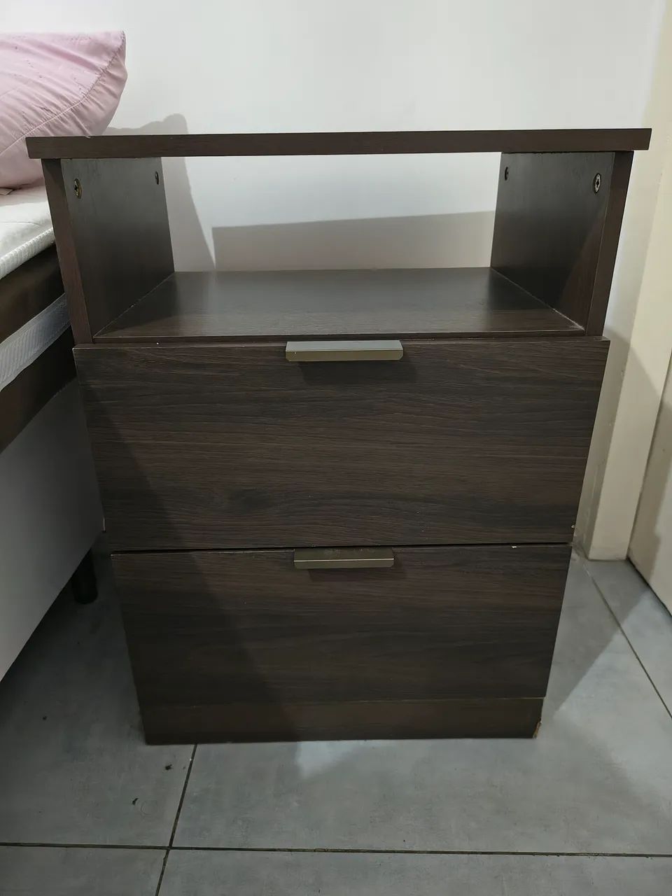 Mesa de cabeceira Bartira Versatti 