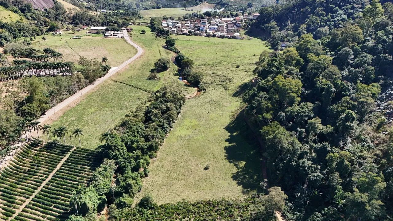 Sitio cachoeiro burarama  bom p/ café - Foto 3