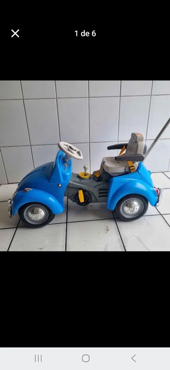 Fusca infantil de pedal