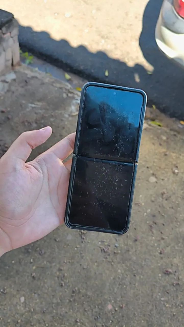 Vendo z flip 4 - Foto 5
