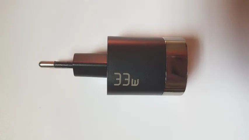 Carregador Digital de Tomada Celular Essager 33w Duas Portas Tipo C e Usb A - Foto 4
