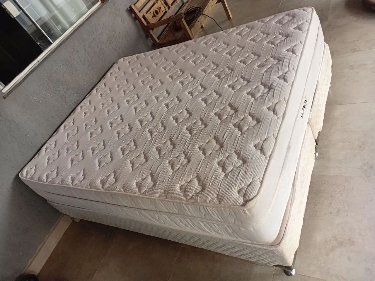 Vendo cama de casal Queen entrego  - Foto 4