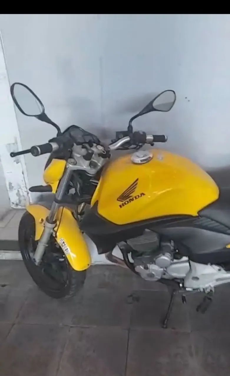CB 300 - Foto 2