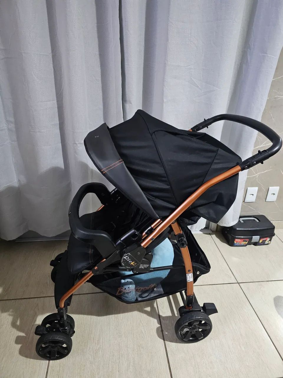 Carrinho de bebê estado de novo