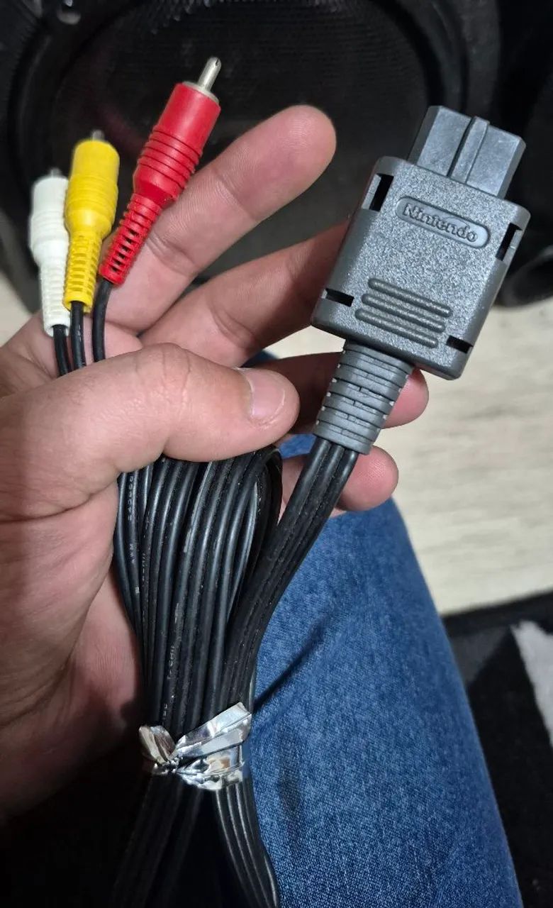 cabo de áudio e vídeo composto RCA original da Nintendo