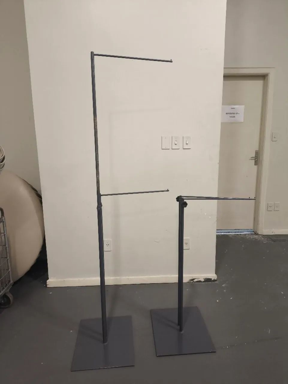 Vendo 2  pedestal 