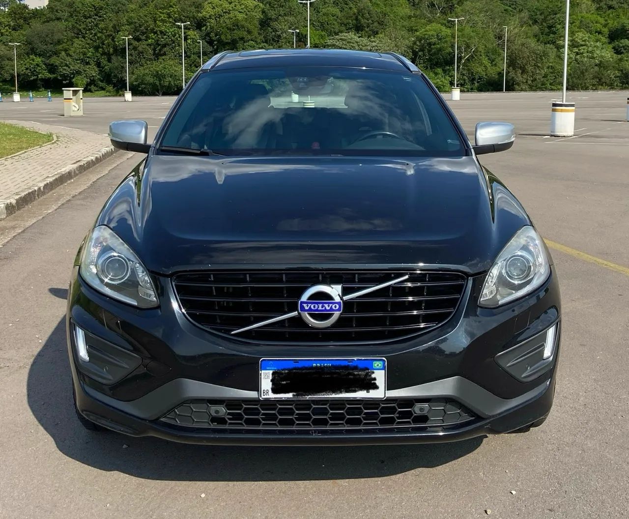 Volvo Xc 60 T-5 R-DESIGN 2.0 FWD 5P 2016