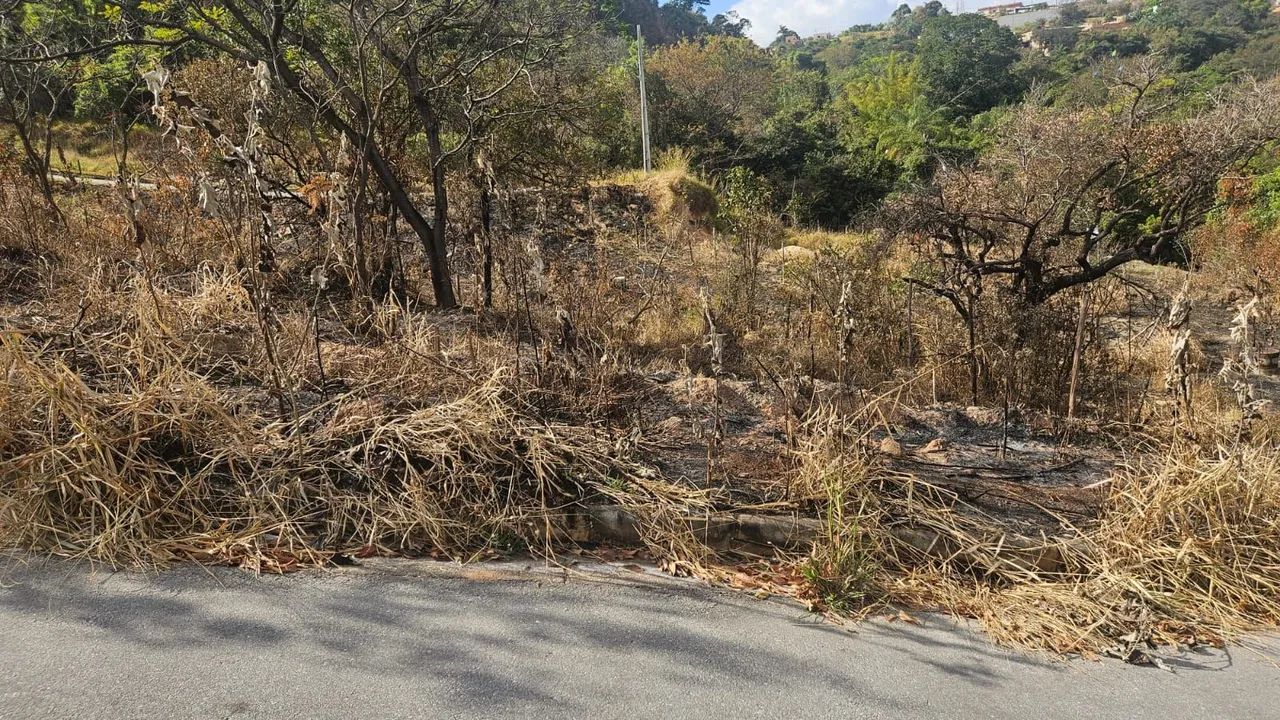 Excelente lote em Ibirité  - Foto 2