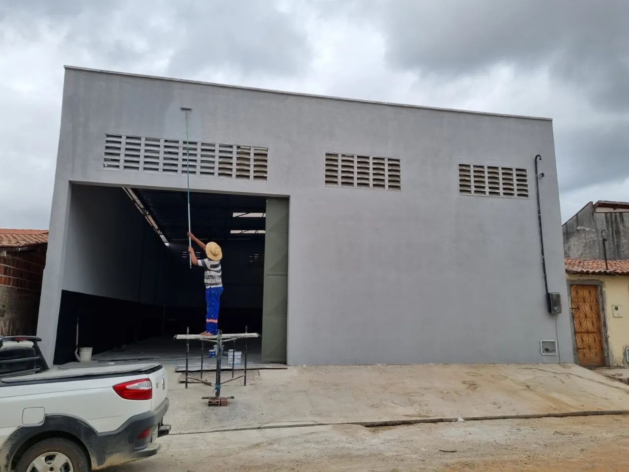 Aluga- se Galpão perto do Anel Viário