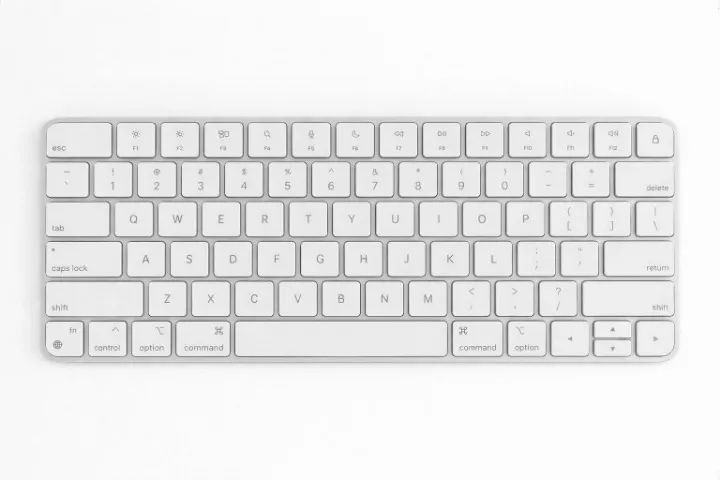 Apple iMac (de 24 polegadas, Processador M1 da Apple com CPU 8 core e GPU 7 core, 8 GB RAM - Foto 3