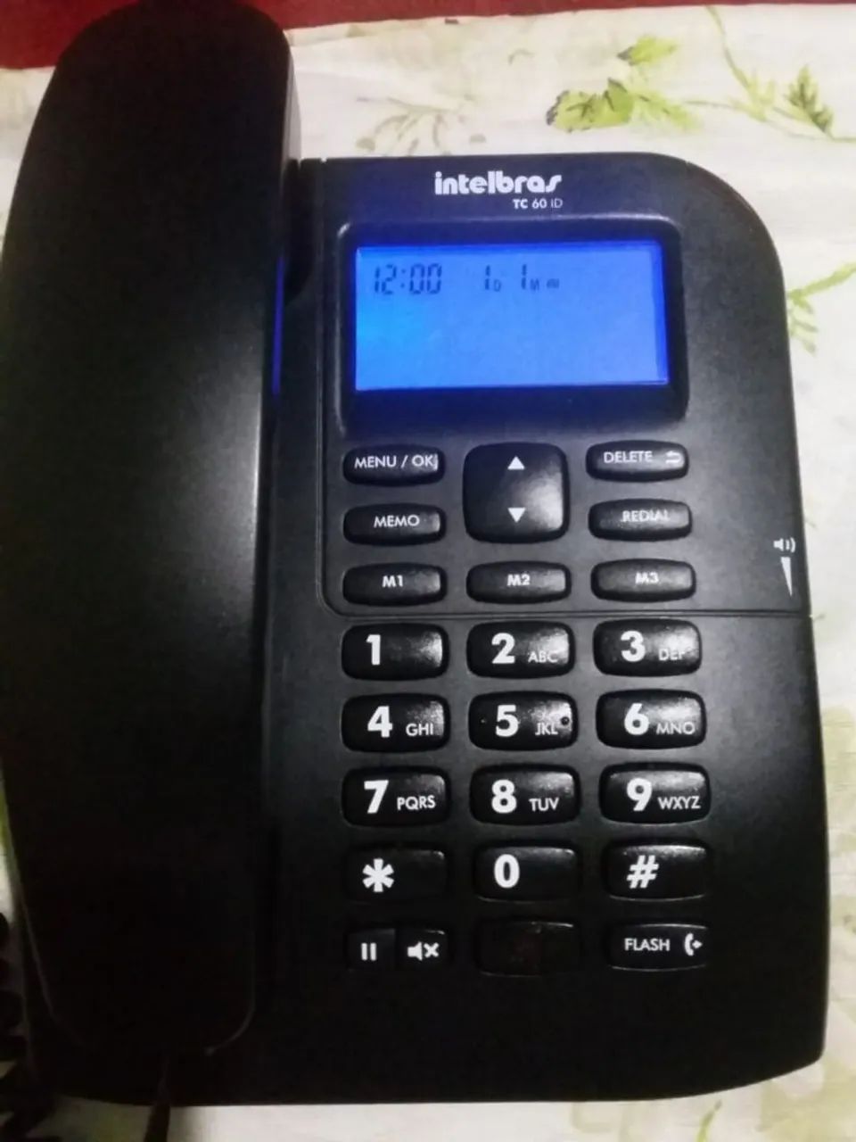 Telefone intelbrás com ID