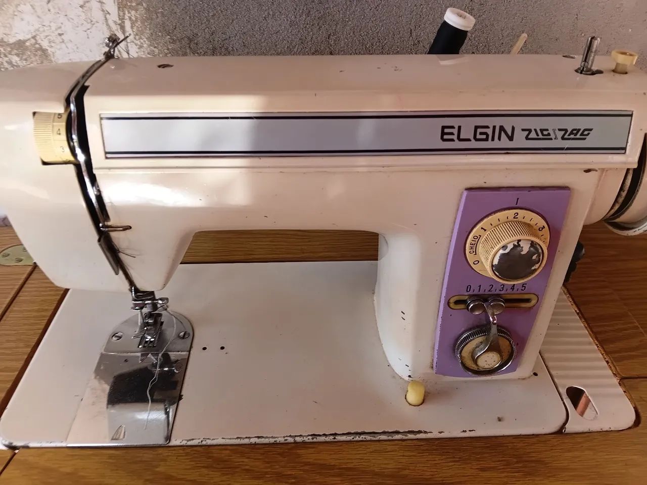 Máquina de costurar elgin zig zag - Foto 2