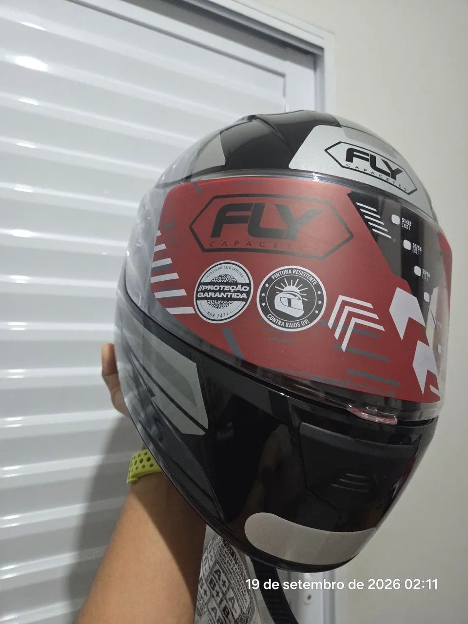 Capacete Fly tamanho 60