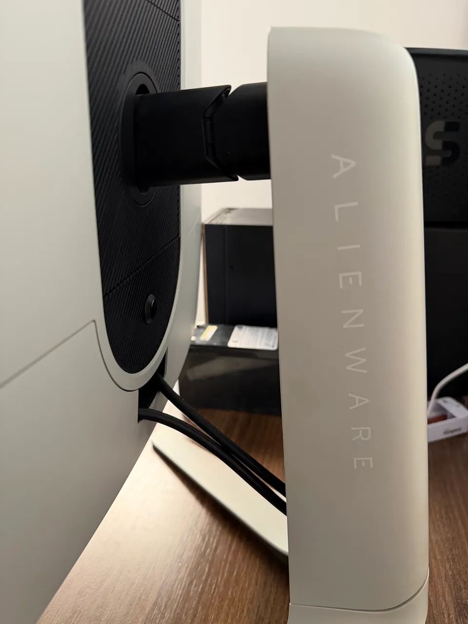 Monitor Alienware 27- QHD AW2723DF - Foto 4