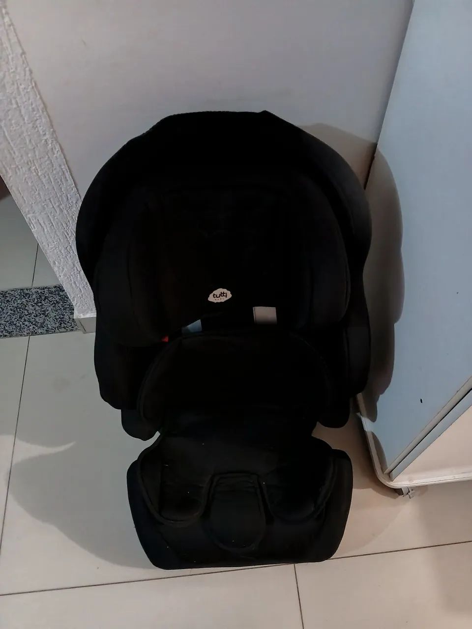 Cadeira de criança  para carro.