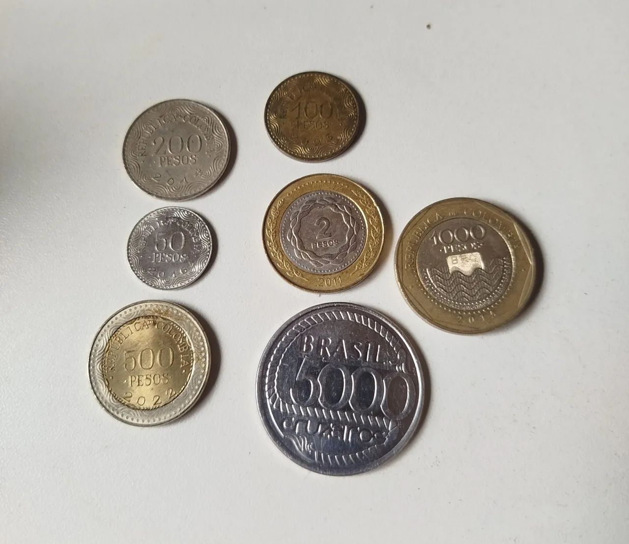MOEDA ANTIGA E ESTRANGEIRA