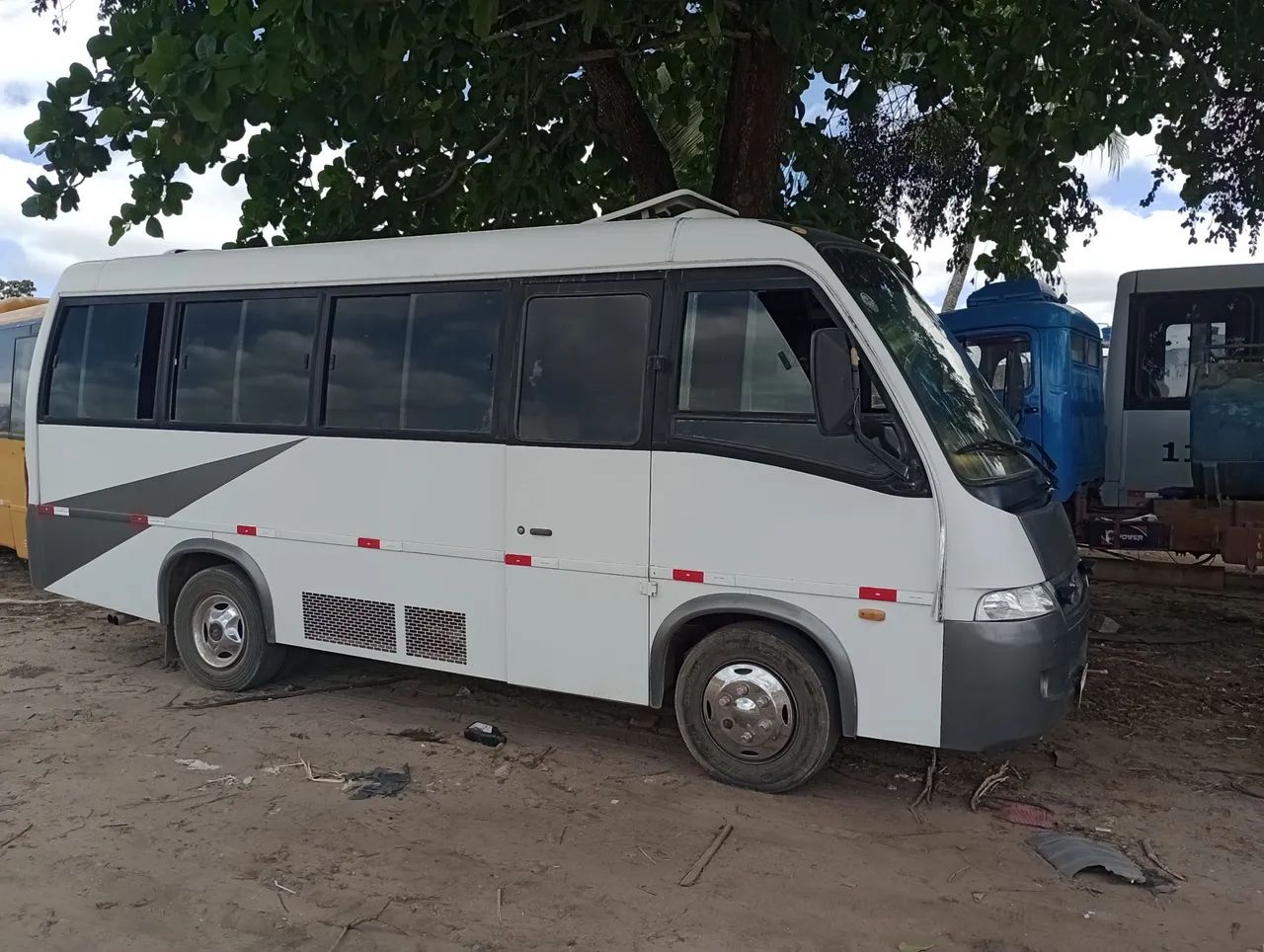 Vende-se micro ônibus volare - Foto 4