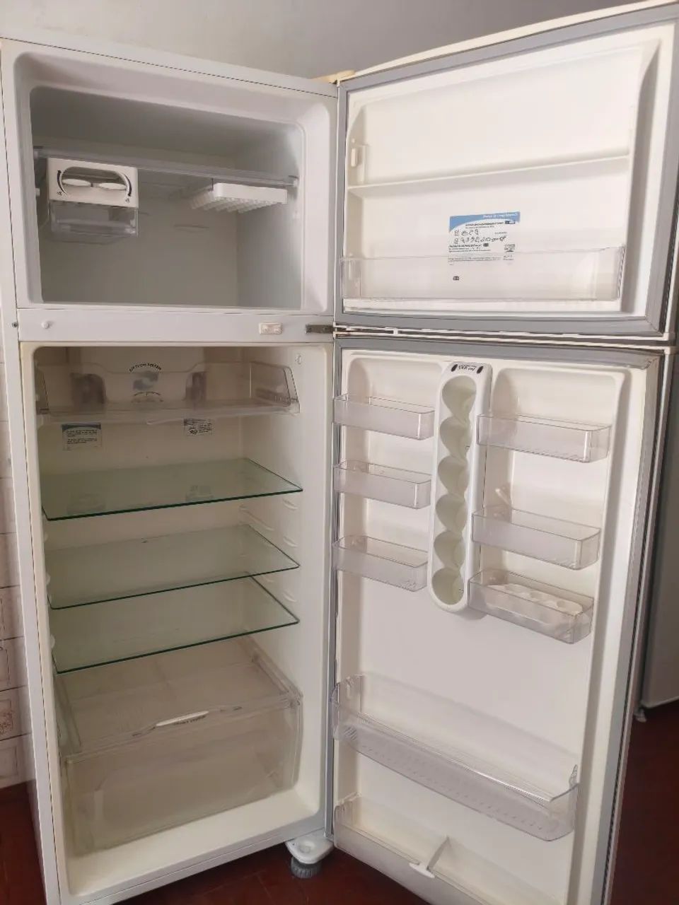 GELADEIRA DUPLEX ELECTROLUX  - Foto 2