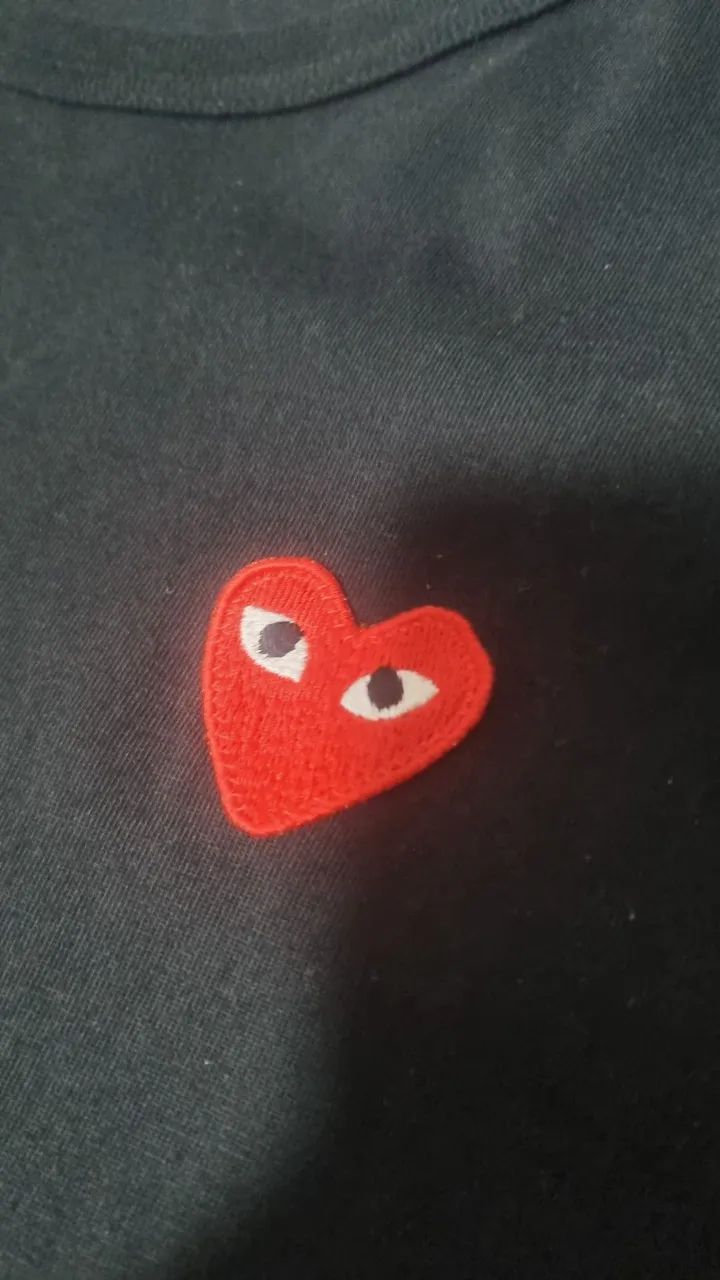Camiseta CDG play - Foto 2